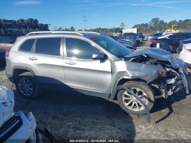 1C4PJLCB6KD176699 Jeep Cherokee Latitude Fwd