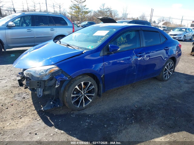 2T1BURHE6JC093468 Toyota COROLLA SE