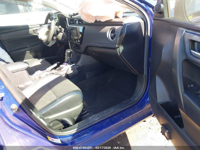 2T1BURHE6JC093468 Toyota COROLLA SE