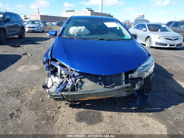 2T1BURHE6JC093468 Toyota COROLLA SE