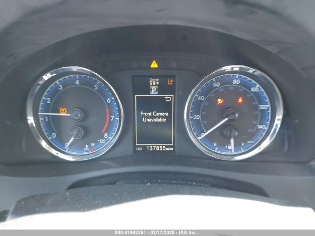2T1BURHE6JC093468 Toyota COROLLA SE