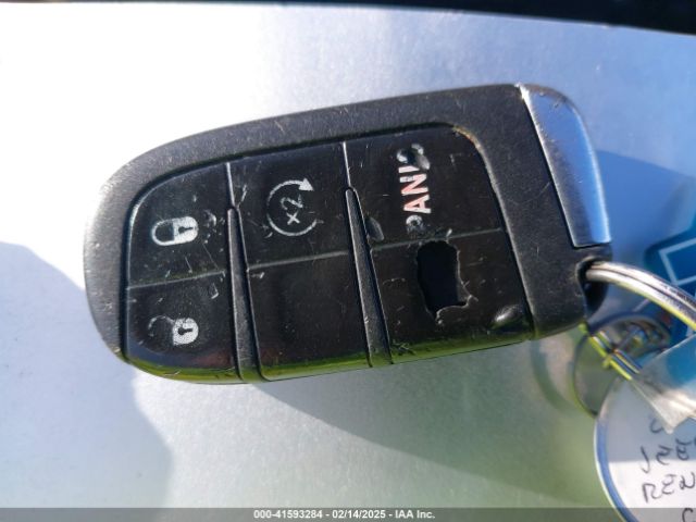 ZACCJBBB4HPE93661 Jeep Renegade Latitude 4x4