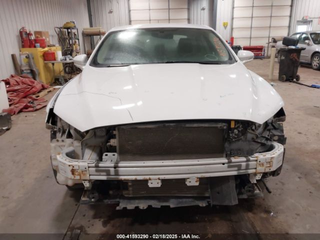 3FA6P0LU8JR191629 Ford Fusion Hybrid Se