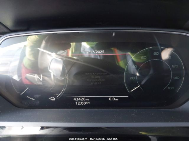 WA15AAGE8RB036637 Audi Q8 E-tron Premium Plus Quattro