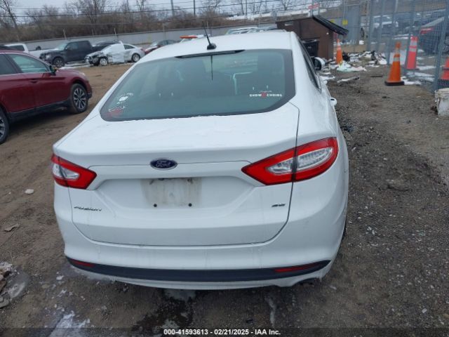 3FA6P0H74GR344812 Ford FUSION SE