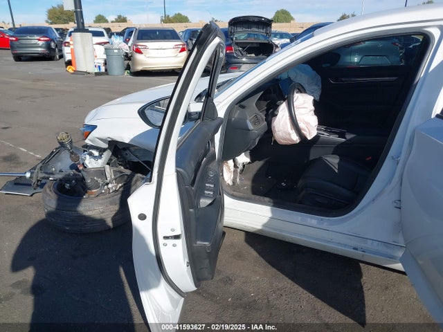 1HGCV1F30NA031242 Honda Accord Sport