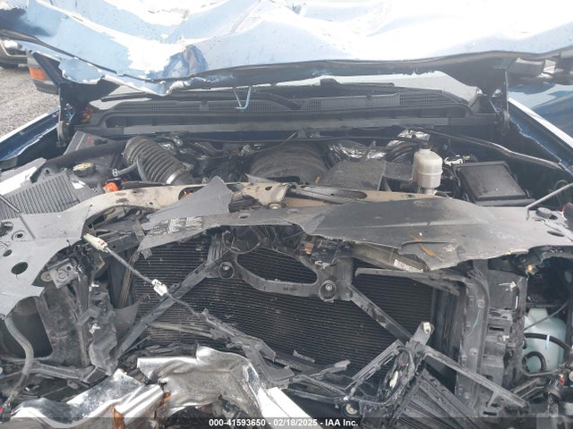 Chevrolet l83 - sidi: spark ignited direct injection, vvt: variable valve timing, afm, e85 max, alum 2017 3GCUKREC8HG405887 Image 10