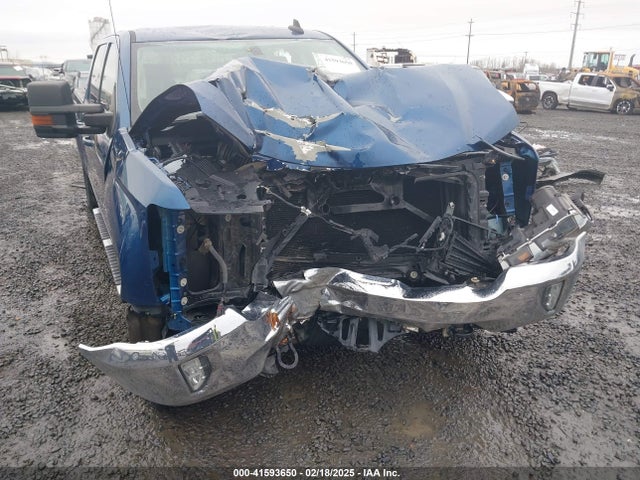 Chevrolet l83 - sidi: spark ignited direct injection, vvt: variable valve timing, afm, e85 max, alum 2017 3GCUKREC8HG405887 Image 6