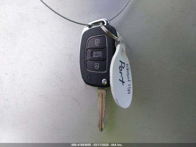 KMHD84LF7KU755056 Hyundai ELANTRA SEL