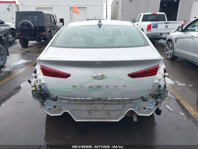 KMHD84LF7KU755056 Hyundai ELANTRA SEL