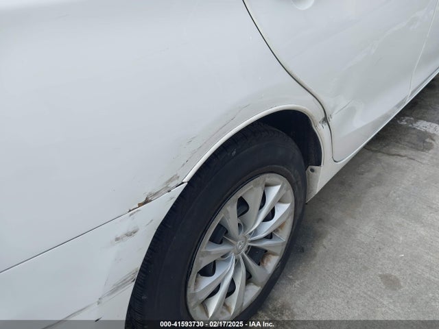 4T1BF1FK8HU732480 Toyota CAMRY LE