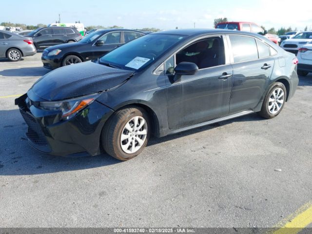 JTDEPMAE2MJ153479 Toyota COROLLA LE