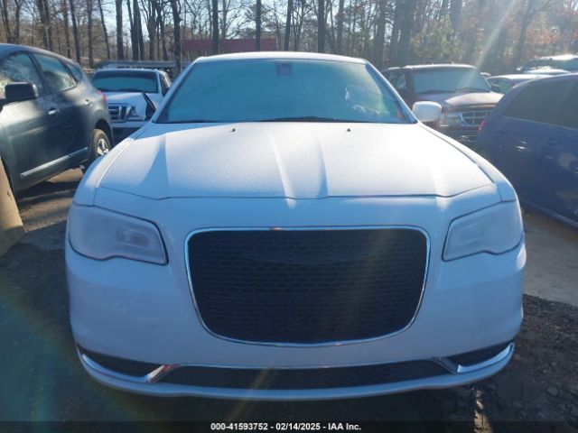 2C3CCAAG6GH343881 Chrysler 300 Limited