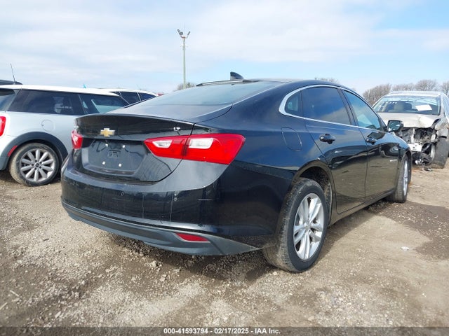 1G1ZD5ST1JF154823 Chevrolet MALIBU LT