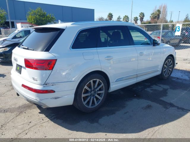 WA1VAAF74HD004080 Audi Q7 3.0t Premium