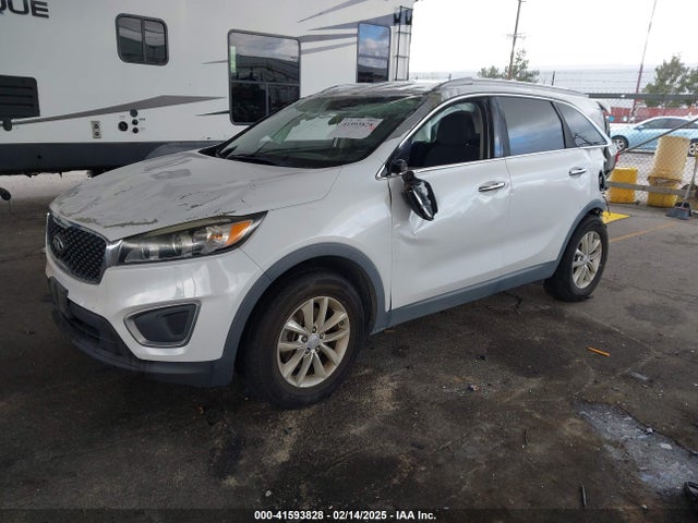 5XYPG4A35GG092723 KIA Sorento 2.4l Lx