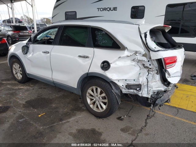 5XYPG4A35GG092723 KIA Sorento 2.4l Lx