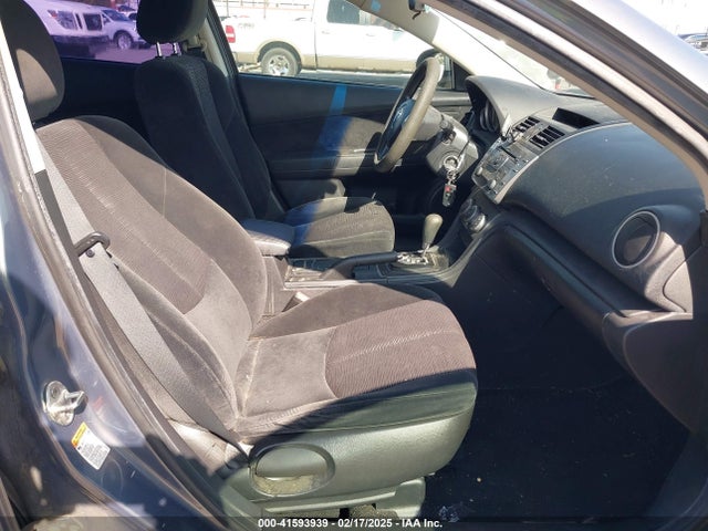 2010 Mazda Mazda6 I Sport მანქანა იყიდება აუქციონზე, vin: 1YVHZ8BH1A5M04370, აუქციონის ნომერი: 41593939