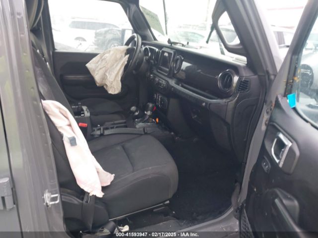 1C4HJXDG9KW650588 Jeep Wrangler Unlimited Sport Altitude 4x4
