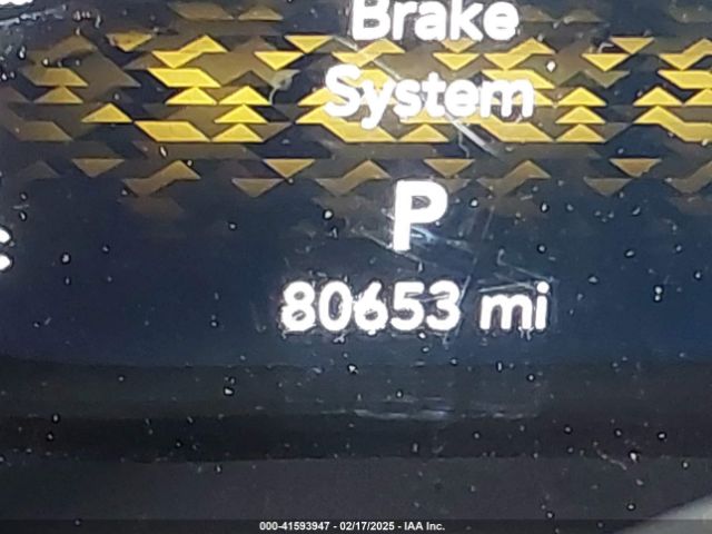 1C4HJXDG9KW650588 Jeep Wrangler Unlimited Sport Altitude 4x4