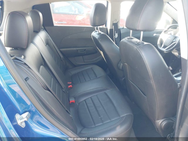 1G1JG6SB0G4130678 Chevrolet Sonic Rs Auto