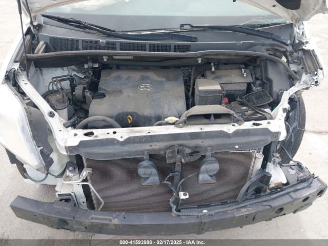 5TDKK3DC5GS755130 Toyota Sienna Le 8 Passenger