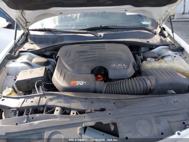 2C3CCABG5EH344712 Chrysler 300 300s