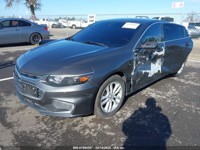 Chevrolet MALIBU LT 2018 1G1ZD5ST5JF236733 Image 2