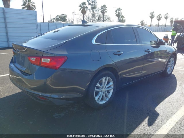 Chevrolet MALIBU LT 2018 1G1ZD5ST5JF236733 Image 4