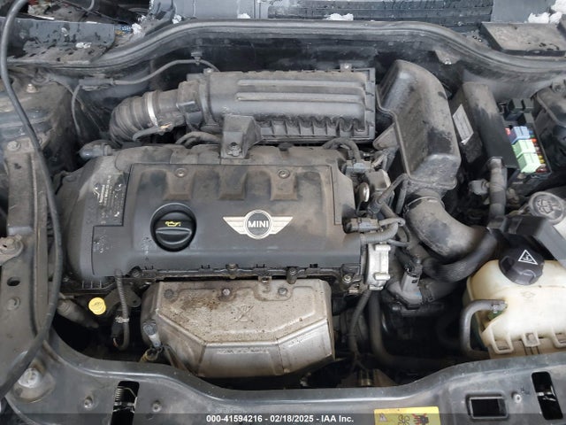 2011 MINI COOPER CLUBMAN WMWZF3C50BT188693 Photo 9