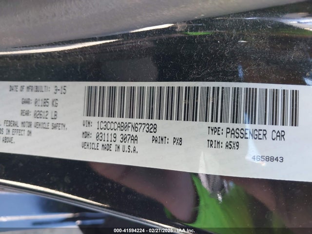 1C3CCCAB0FN677328 Chrysler 200