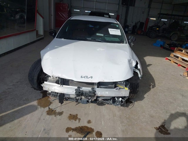 5XXG64J2XRG239684 KIA K5 Gt-line