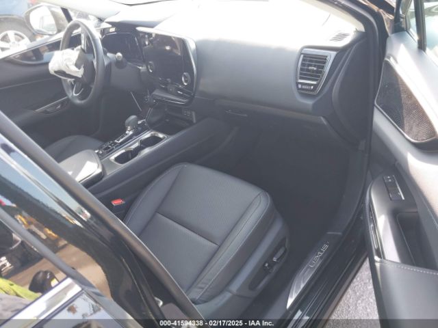 2T2AKCEZ1SC039174 Lexus NX 350H