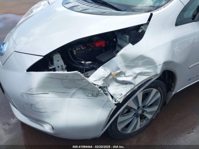 1N4BZ0CP6HC305848 Nissan 2017