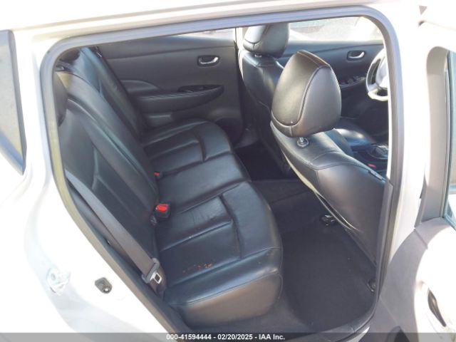 1N4BZ0CP6HC305848 Nissan 2017