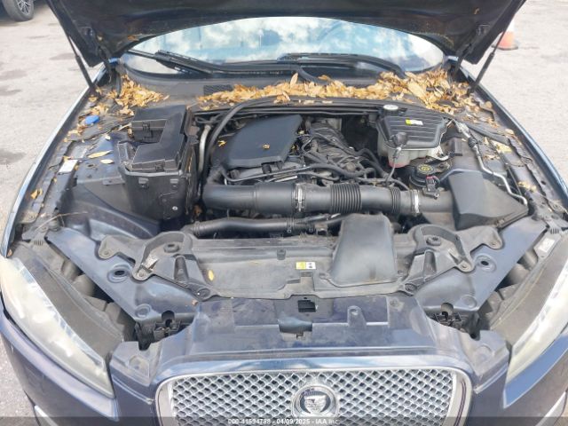 2013 JAGUAR XF SAJWA0ES6DPS96674 Photo 9