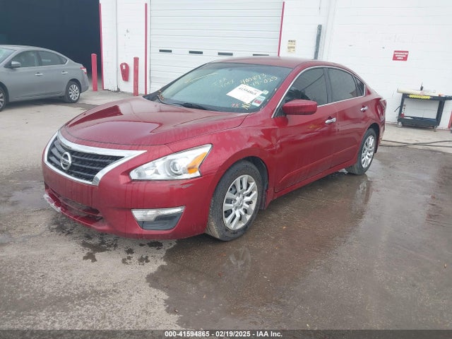 Nissan Altima 2.5 S 2015 1N4AL3AP0FN400893 Image 2