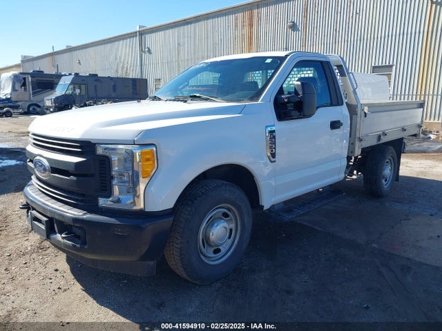 Ford F-250 Xl 2017 1FDBF2A60HEC81930 Image 2