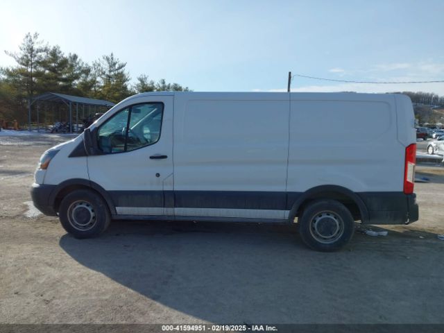 1FTYE1YM5GKB51822 Ford Transit-150