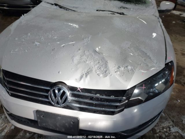 1VWBT7A34FC005921 Volkswagen Passat 1.8t Se
