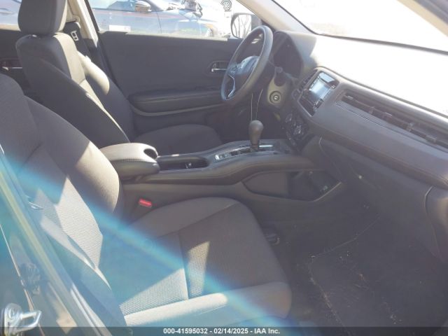 3CZRU6H31NM714134 Honda Hr-v Awd Lx
