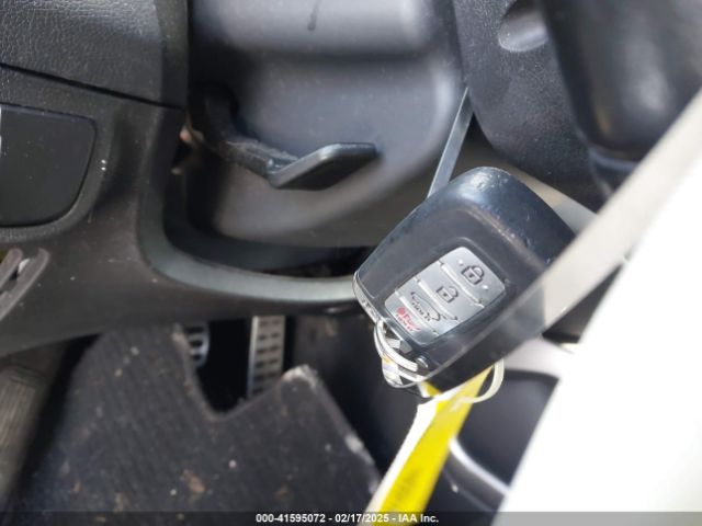 KMHTC6AE0GU294970 Hyundai Veloster Turbo