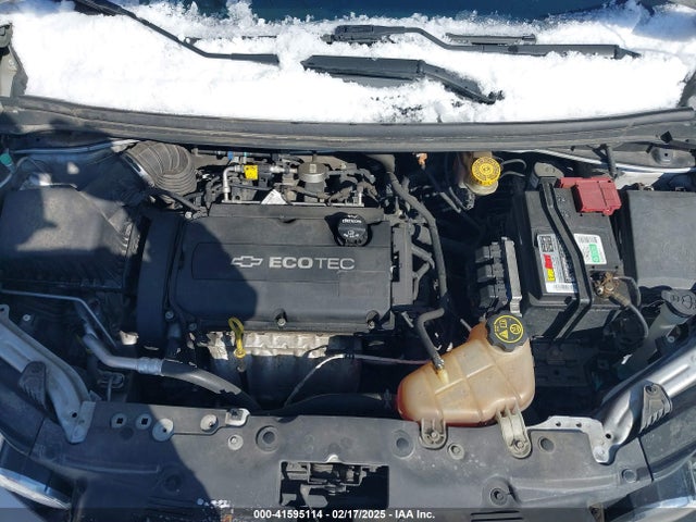 1G1JC5SH8F4118321 Chevrolet Sonic Lt Auto