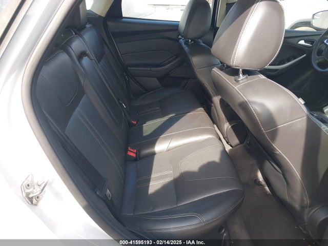Ford FOCUS SE 2014 1FADP3K23EL325525 Image 8