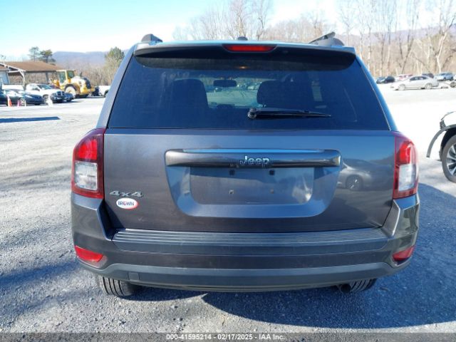 1C4NJDBB8GD639514 Jeep Compass Sport