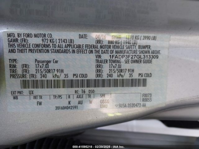 1FADP3F27GL313309 Ford FOCUS SE