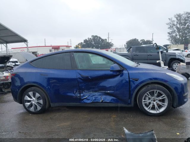 7SAYGDEE8NF511395 Tesla Model Y Long Range Dual Motor All-wheel Drive