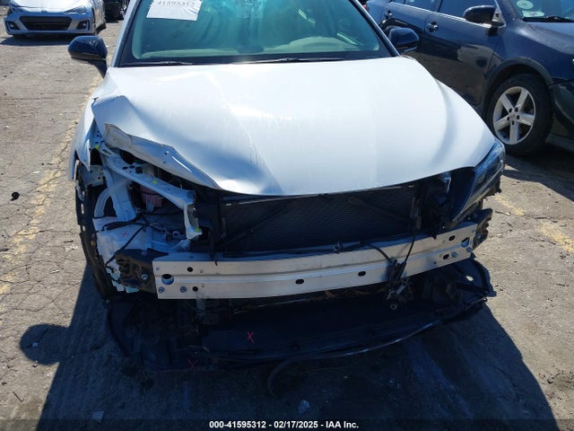 4T1G11AK1RU887143 Toyota CAMRY SE