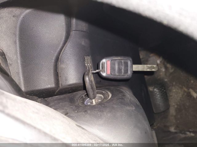 2HKRW6H39JH218188 Honda CR-V LX
