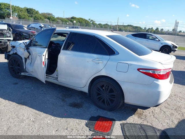 Toyota CAMRY SE 2017 4T1BF1FKXHU731671 Image 3